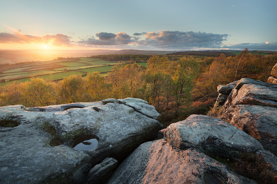 A stunning sunset at Birchen Edge earlier this Autumn. Whilst I would have liked a bit more cloud, the soft pastel tones and burst of warm light through the valley made the visit more than worthwhile.